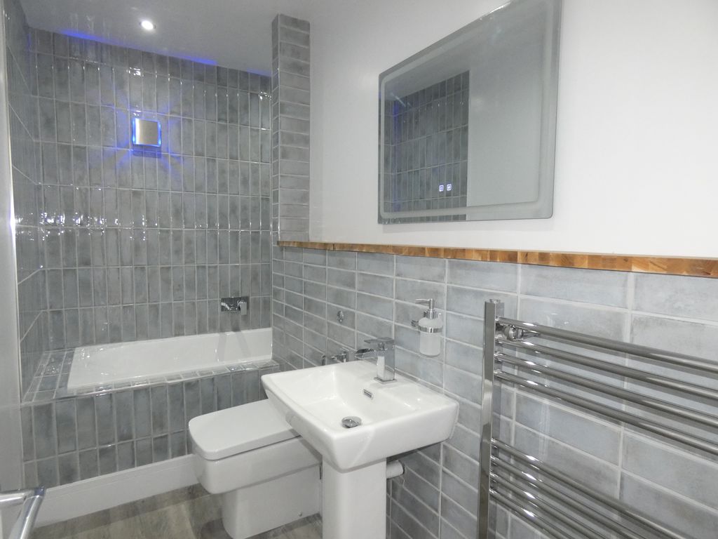 Bathroom- click for photo gallery